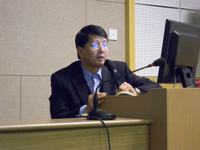 胡安顺教授汉语研究学术报告